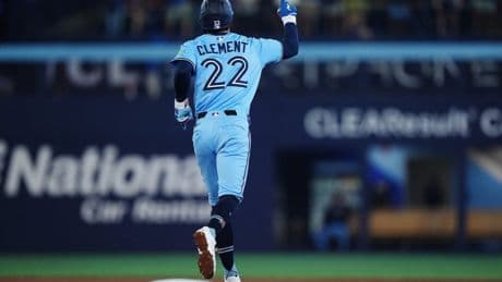 Clement hits 3-run shot in Jays’ 5-1 win over Cubs