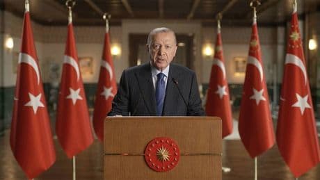 Erdoğan: Ana muhalefetin kimseyle bayramlaşmayan parti haline gelmesinden üzüntü duyuyoruz