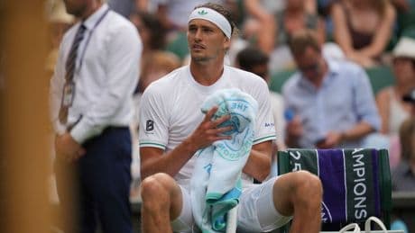 Tennis: Zverev denkt über Therapie nach - Bruder: Nichts angedeutet