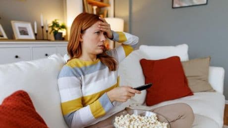 ¿Eres incapaz de elegir qué serie ver? Cuidado: puedes padecer 'fatiga de la decisión'