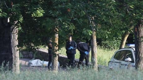 Aparece el cadáver de un hombre atado de pies y manos en una balsa de Vitoria