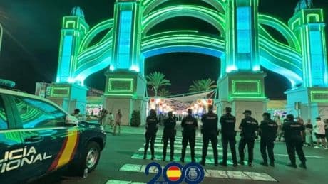Localizan a 13 migrantes que pretendían cruzar el Estrecho ocultos en atracciones de feria