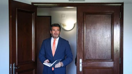 Chega adelanta al Partido Socialista, gana las elecciones en las circunscripciones del exterior y liderará la oposición en Portugal