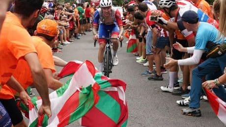 Itinerario de la etapa Bilbao-Bilbao de la Vuelta Ciclista a España: ¿a qué hora pasa por mi pueblo?