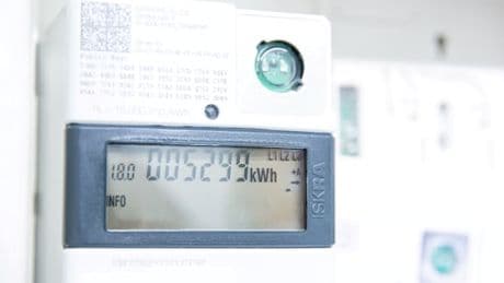 Millionen Haushalte zahlen zu hohe Strom- und Gaspreise