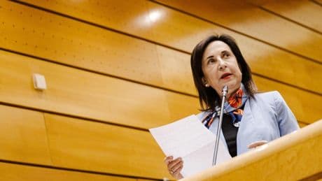 Economía, Defensa y Hacienda no encuentran encaje legal a las medidas contra Israel que pretende aplicar Moncloa