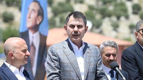 Bakan Kurum duyurdu... 250 bininci konut Haziran'da Kahramanmaraş'ta teslim edilecek
