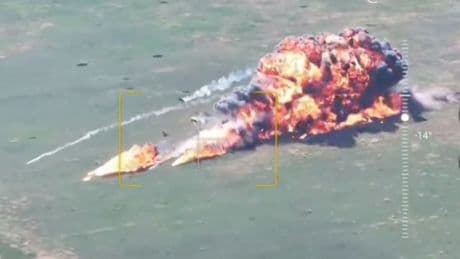 Das BILD-Lagezentrum - Putins Erdkampfjet explodiert in Feuerball