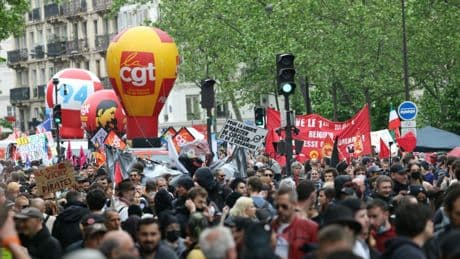 1er-Mai: les menaces sur l'emploi et sur la paix au cœur des cortèges