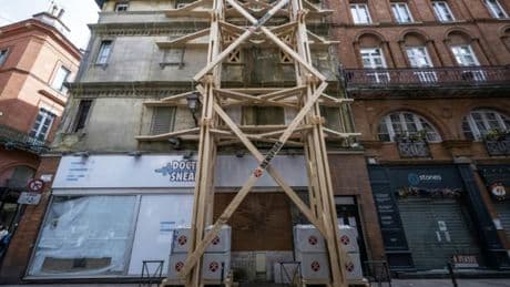 "Combien d'effondrements faudra-t-il?": le coeur de Toulouse sous étroite surveillance