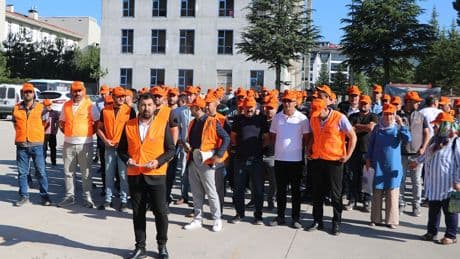 Bolu'da kamu işçilerinden 'zam' protestosu