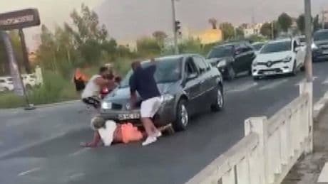 Alkollü sürücünün çarpıp üzerinden geçtiği İngiliz kadın, bir hafta sonra hayatını kaybetti