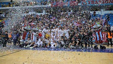 Faruk Beşok: Trabzonspor taraftarına şampiyonluğu hediye etmemiz gerekiyordu