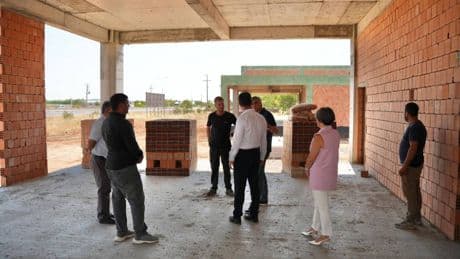 Başkan Sarıkurt sosyal tesis projesi inşaatını inceledi