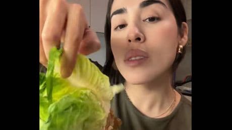 Karen Cortés, ingeniera de alimentos: "No comas frutas y verduras que se pelan sin lavar"