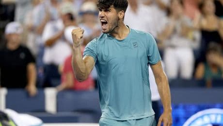 Alcaraz, insuperable ante Nardi, pasa a cuartos de final en Cincinnati