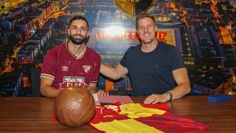 Göztepe, Efkan Bekiroğlu'yu transfer etti