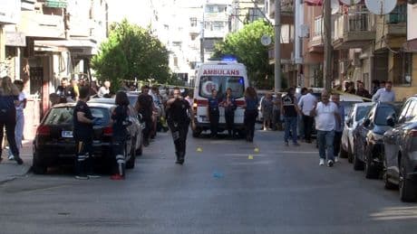 İzmir'de karakola silahlı saldırı: 2 polis şehit oldu