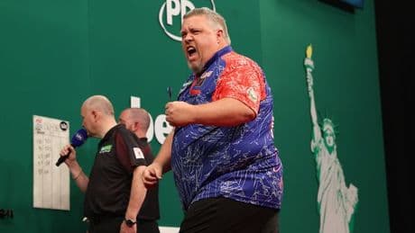 Stephen Bunting conqueror stuns the world in legendary New York arena now he craves the Mecca of Darts
