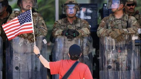 États-Unis : retrait de la moitié des effectifs de la Garde nationale à Los Angeles