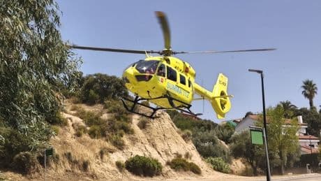 Atropella a su padre de 81 años y acaba empotrado contra un muro en Batres