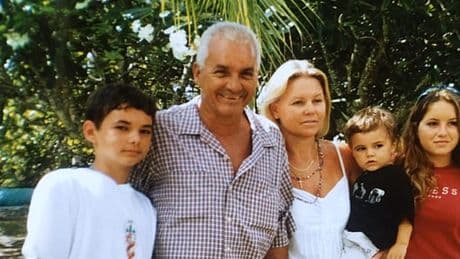 Family of detained Briton in Dubai say Foreign Office is ‘treating them like dirt’