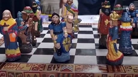 Drogendealer schachmatt gesetzt - Diese Figuren sind pures Kokain