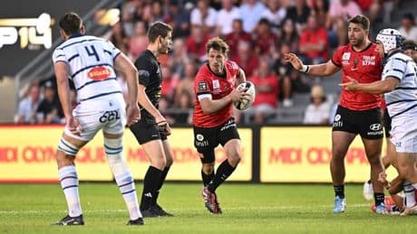 Toulon-Castres: "Tu me casses les c...", quand Tuicuvu remet en place Serin en plein match