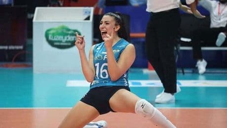 Beşiktaş Kadın Voleybol Takımı, Yasemin Özel'i kadrosuna kattı