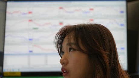 Asian markets rise as US stock indexes near records amid easing trade tensions