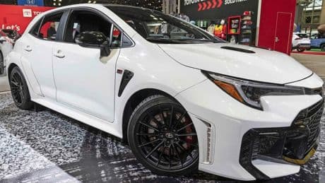 Toyota verplaatst productie naar Engeland vanwege Amerikaanse invoertarieven