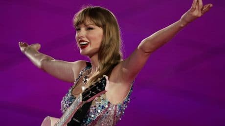 Five Taylor Swift Albums Rock Back Onto The Same Charts At The Same Time