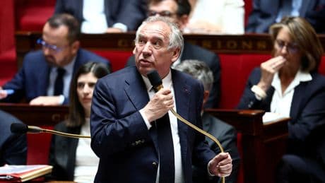 Vote de confiance : ce que la chute du gouvernement pourrait coûter à la France