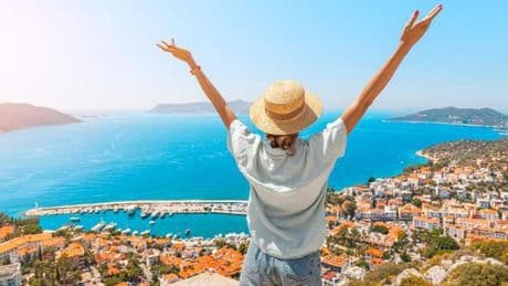 Türkiye 2025’te turizmde rekor kırmaya hazırlanıyor! ABD ve Rusya’dan büyük talep