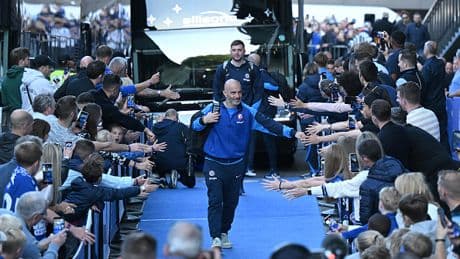 Chelsea vs Man Utd LIVE: Premier League latest score and confirmed lineups