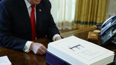 An overwhelming majority of Americans don't want Trump tax cuts to expire