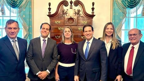Marco Rubio comparece con los cinco colaboradores de María Corina Machado huidos de la Embajada argentina de Caracas