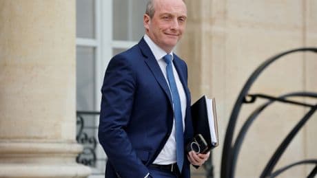 Économies sur les opérateurs de l'Etat : le ministre de la Fonction publique devant le Sénat