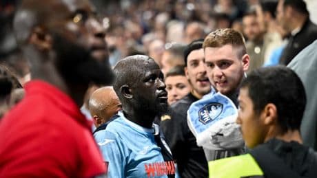 Interruption du match Le Havre-OM: ce qu'il s'est passé dans les tribunes du stade Océane