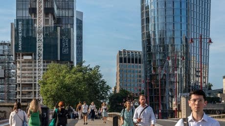 American Emigration to Britain Rises