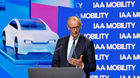 Automobile : l'Allemagne demande plus de "flexibilité" sur l'interdiction européenne des ventes de voitures thermiques en 2035