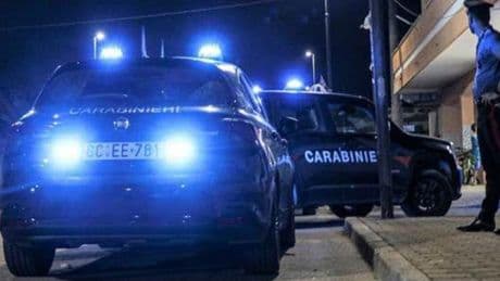 Milano, tentato furto in auto in pieno giorno: la tecnica jammer e il colpo sventato