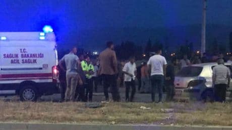 Kaza yapan otomobilden fırlayan yolcu öldü