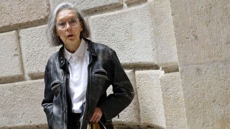 ‘Norma enrevesada’, de Anne Carson: el nuevo libro de la escritora inclasificable que dialoga entre lo clásico y lo contemporáneo