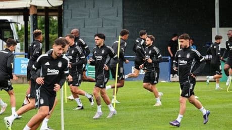 Beşiktaş hazırlık maçında St. Pölten ile karşı karşıya gelecek!