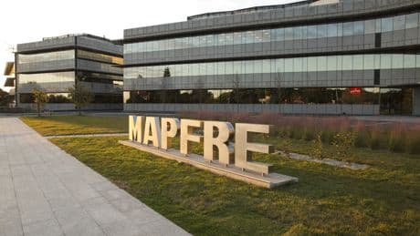Mapfre gana un 27,6% más en el trimestre y alcanza 276 millones