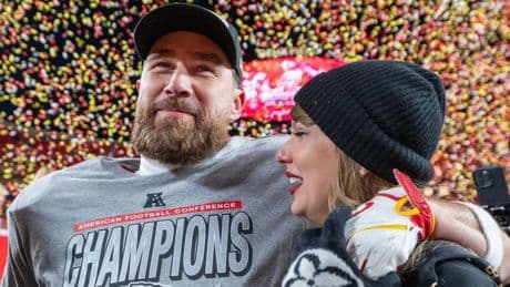 Taylor Swift und Travis Kelce: "Einfach zwei Menschen, die sich lieben"