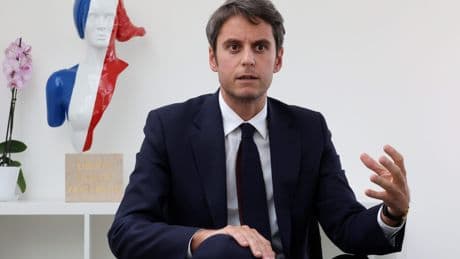 Renaissance : avant la présidentielle 2027, le parti assume un tournant sur les thèmes régaliens