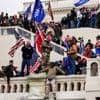 Vrijgelaten Capitoolbestormers eisen schadevergoeding van 100 miljoen dollar van Amerikaanse overheid