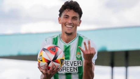 El Mirandés quiere a dos perlas del Betis